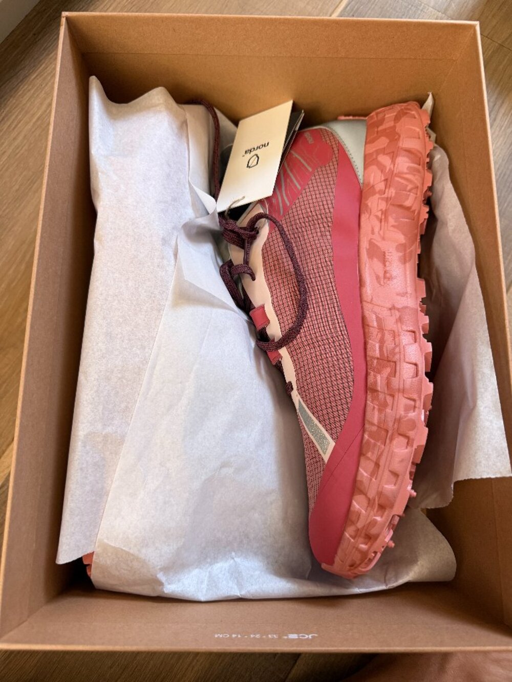 Norda 003 Vermillion Size 13